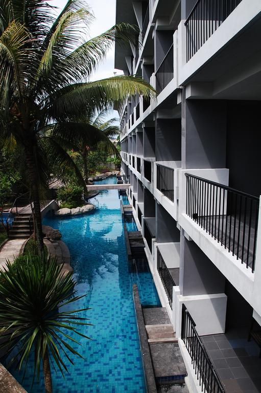 Bela International Hotel & Conventionternate Ternate Exterior foto