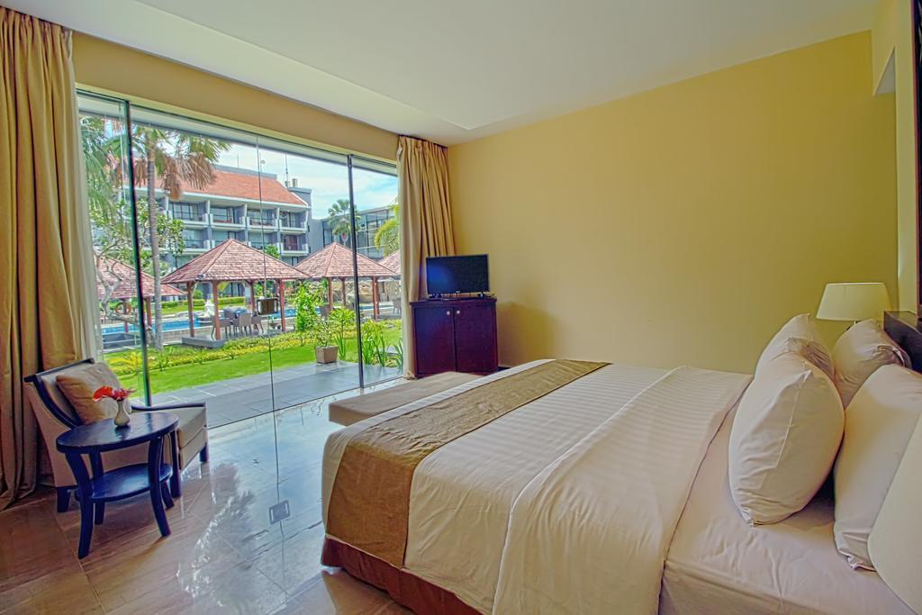 Bela International Hotel & Conventionternate Ternate Exterior foto