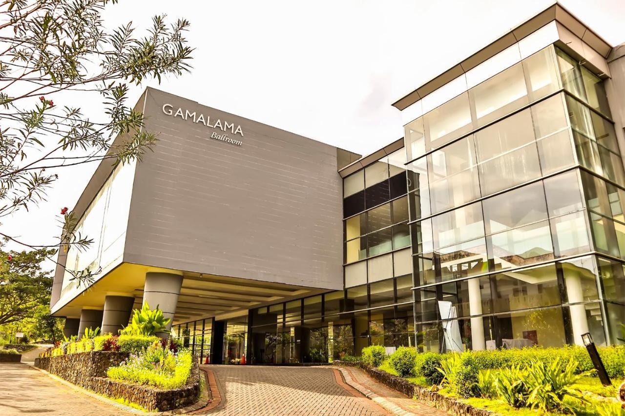 Bela International Hotel & Conventionternate Ternate Exterior foto
